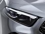 Mercedes-Benz A-klasse 250 e AMG Line | Trekhaak Wegklapbaar | Panoramadak | Burmester | Night Pakket | 360° Camera | Memory Pakket | Sfeerverlichting | Stoelverwarming | Head-up Display | Dodehoekassistentie | Multibeam LED | Keyless-GO