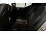 Volvo XC40 1.5 T5 Plug-in Hybrid Ultimate Dark | Trekhaak | All-Seasons | Panoramadak | Harman Kardon Audio | 360 Graden Camera | Keyless Entry | Elektrische Achterklep | Elektrisch Verstelbare Voorstoelen | Stoelverwarming | Cruise Control Adaptief | BLIS | Navigatie | Apple Carplay | Android Auto