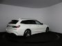 BMW 3-Serie Touring 330e xDrive | 292pk | PHEV | AWD | Glazen schuif-kanteldak
