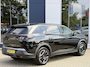 Peugeot e-5008 Allure 73 kWh 7-zits Navigatie | Parkeercamera | Apple Carplay & Android Auto | SOH 99.5%  | Climate Control |