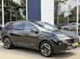 Peugeot e-5008 Allure 73 kWh 7-zits Navigatie | Parkeercamera | Apple Carplay & Android Auto | SOH 99.5%  | Climate Control |
