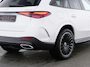 Mercedes-Benz GLC 300 e 4MATIC AMG Plug-In Hybride AMG-Line | Night Pakket | Trekhaak | Distronic | AC en DC Laden | 20 Inch AMG velgen | Stoel en Stuur verwarming. Inclusief 24 maanden MB Certified garantie voor Europa.