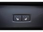 Volvo XC60 2.0 T6 Plug-in hybrid AWD Ultra Dark | Pano | Luchtvering | Trekhaak | Harman Kardon |