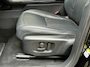 Land Rover Range Rover Evoque 1.5 P300e AWD R-Dynamic SE | Meridian | Lederen bekleding | Camera | Navigatie | Stoel&stuurverwarming | Adaptieve cruise | Lane assist | Dodehoekdetectie | Elektrisch verstelbare stoel memory | Apple CarPlay / Android Auto | Sfeerverlichting | Volledig dealeronderhouden