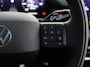 Volkswagen ID.3 Style 61 kWh 190 PK | LED Matrix | 20" inch velgen | Steunhaak | Panoramadak |