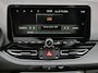 Hyundai i30 Wagon 1.0 T-GDi MHEV Comfort Smart / Navigatie / Climate Control / Apple Carplay Android / Stuur- & Stoelverwarming / 17" LM wielen + Winter banden / Achteruitrijcamera / Cruise control / Draadloze telefoon lader /