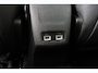 Peugeot e-2008 EV Allure Pack 50 kWh Stoelverwarming Keyless Camera Apple CarPlay