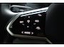 Volkswagen ID. Buzz Cargo 77 kWh 20 inch - Adaptive Cruise - Camera - Trekhaak wegklapbaar - Stoelverwarming - Carplay - Navigatie