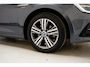 Renault Megane E-Tech ESTATE 1.6 Plug-In Hybrid 160 Intens Aut. { Apple/Android Head-up Camera ]