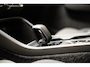 Volvo XC40 T4 Recharge Inscription Expression [ LED Trekhaak Navi Apple/Android ]
