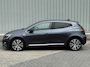 Renault Clio E-Tech Hybrid 140PK Initiale Paris / BOSE Premium Audio / Lederen Bekleding / Stoel & Stuurverwarming / Apple Carplay & Android Auto / All Season Banden / Trekhaak / Navigatie / Achteruitrijcamera /