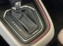 Renault Clio E-Tech Hybrid 140PK Initiale Paris / BOSE Premium Audio / Lederen Bekleding / Stoel & Stuurverwarming / Apple Carplay & Android Auto / All Season Banden / Trekhaak / Navigatie / Achteruitrijcamera /