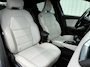 Renault Clio E-Tech Hybrid 140PK Initiale Paris / BOSE Premium Audio / Lederen Bekleding / Stoel & Stuurverwarming / Apple Carplay & Android Auto / All Season Banden / Trekhaak / Navigatie / Achteruitrijcamera /