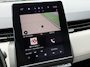 Renault Clio E-Tech Hybrid 140PK Initiale Paris / BOSE Premium Audio / Lederen Bekleding / Stoel & Stuurverwarming / Apple Carplay & Android Auto / All Season Banden / Trekhaak / Navigatie / Achteruitrijcamera /