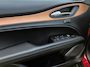 Alfa Romeo Stelvio 2.0 T AWD First Edition Autmaat - Camera - Leder - Navi - Stuur- & Stoelverwarming - Trekhaak - PDC - Cruise