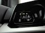 Volkswagen Golf Variant 1.0 TSI Life Sport (APPLE CARPLAY, GROOT NAVI, PARKEERSENSOREN, SFEERVERLICHTING, SPORTSTOELEN, KEYLESS START, LM VELGEN, NIEUWSTAAT)