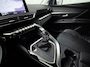 Peugeot 5008 1.2 PureTech Sport 7 Persoons (APPLE CARPLAY, GROOT NAVI, LEDER, 360 CAMERA, SPORTSTOELEN, GETINT GLAS, TREKHAAK, LANE ASSIST, NIEUWSTAAT)