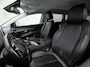 Peugeot 5008 1.2 PureTech Sport 7 Persoons (APPLE CARPLAY, GROOT NAVI, LEDER, 360 CAMERA, SPORTSTOELEN, GETINT GLAS, TREKHAAK, LANE ASSIST, NIEUWSTAAT)