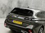 Peugeot 308 SW 1.6 Plug-in Hybrid 180 Allure Pack 180Pk Automaat (APPLE CARPLAY, SOH 91,9%, DEALER ONDERHOUDEN, GROOT NAVI, 360 CAMERA, KEYLESS, SPORTSTOELEN, GETINT GLAS, ADAPTIVE CRUISE, NIEUWSTAAT)