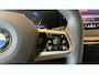 BMW iX xDRIVE45 101KWH / LEDER / FULL-LED / SKY LOUNGE / SOFT-CLOSE / 22" LMV / ELEKTR. TREKHAAK / LUCHTVERING / HARMAN KARDON / ORG. NL. / FULL OPTIONS / NIEUWSTAAT !!