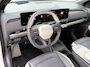 Kia EV3 GT-PlusLine 81.4 kWh / Fabrieksgarantie tot 20-08-2032 / Schuif-kantel dak / Harman/Kardon / Panoramadak / Stoel- & Stuurverwarming / Stoelverkoeling Voor / 360 Camera / Apple Carplay Android Auto / Navigatie / Elektrisch verstelbare stoelen met Geheugen / Elektrische Achterklep /
