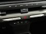 Kia EV3 GT-PlusLine 81.4 kWh / Fabrieksgarantie tot 20-08-2032 / Schuif-kantel dak / Harman/Kardon / Panoramadak / Stoel- & Stuurverwarming / Stoelverkoeling Voor / 360 Camera / Apple Carplay Android Auto / Navigatie / Elektrisch verstelbare stoelen met Geheugen / Elektrische Achterklep /