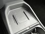Kia EV3 GT-PlusLine 81.4 kWh / Fabrieksgarantie tot 20-08-2032 / Schuif-kantel dak / Harman/Kardon / Panoramadak / Stoel- & Stuurverwarming / Stoelverkoeling Voor / 360 Camera / Apple Carplay Android Auto / Navigatie / Elektrisch verstelbare stoelen met Geheugen / Elektrische Achterklep /