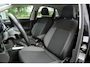 Volkswagen Polo 1.0 TSI Life Business Apple carplay Getint glas Airco Emergency braking DAB+ File assistent Navi