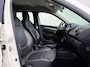 Dacia Spring Comfort Plus 27kWh | Airco | Bluetooth | Achteruitrijcamera | Navigatie | DAB radio | Kunstlederen bekleding | All-season banden | Lichtmetalen velgen |