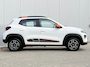 Dacia Spring Comfort Plus 27kWh | Airco | Bluetooth | Achteruitrijcamera | Navigatie | DAB radio | Kunstlederen bekleding | All-season banden | Lichtmetalen velgen |