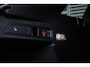 Audi Q6 e-tron S edition performance 100 kWh | Achterstoelen verwarmd | Apple Carplay/Android Auto|telefoonintegratie premium | Cruise control adaptief | Panoramadak | Luchtvering | Trekhaak | Bang & Olufsen |