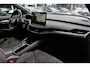 Skoda Enyaq iV 80 Sportline / Trekhaak / Panoramadak / Camera / Keyless / 20'' / Matrix LED / CarPlay / Sfeerverlichting / Stoel+Stuurverwarming / Dodehoek / DAB / ACC