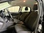Ford Focus 1.0 Titanium Edition Stoel-/Stuurverwarming / PDC / Airco / 17'' LMV