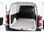 Toyota ProAce City 1.5 D-4D Live Long | Navigatie | Apple Carplay / Android Auto | Parkeersensoren achter | Cruise Control | Airco | Betonplex | 3-zits | Digitaal instrumentenpaneel