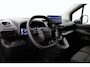 Toyota ProAce City 1.5 D-4D Live Long | Navigatie | Apple Carplay / Android Auto | Parkeersensoren achter | Cruise Control | Airco | Betonplex | 3-zits | Digitaal instrumentenpaneel