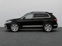 Volkswagen Tiguan 1.4 TSI eHybrid R-Line Business+ 245PK DSG Trekhaak, Matrix LED-verlichting, Discover Pro, Side Assist, Parkeersensoren voor en achter, 19" LM Velgen, Stoel-Stuurverwarming