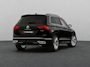 Volkswagen Tiguan 1.4 TSI eHybrid R-Line Business+ 245PK DSG Trekhaak, Matrix LED-verlichting, Discover Pro, Side Assist, Parkeersensoren voor en achter, 19" LM Velgen, Stoel-Stuurverwarming
