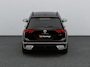 Volkswagen Tiguan 1.4 TSI eHybrid R-Line Business+ 245PK DSG Trekhaak, Matrix LED-verlichting, Discover Pro, Side Assist, Parkeersensoren voor en achter, 19" LM Velgen, Stoel-Stuurverwarming