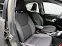 Toyota Yaris 1.5 Hybrid First Edition | Navigatie | Trekhaak |