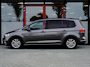 Volkswagen Touran 1.4 TSI Connected Series 7p | 7-Zits | Navigatie | Achteruitrijcamera | Stoelverwarming | Climate Control | Cruise Control |