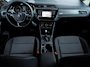 Volkswagen Touran 1.4 TSI Connected Series 7p | 7-Zits | Navigatie | Achteruitrijcamera | Stoelverwarming | Climate Control | Cruise Control |
