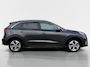 Kia Niro EV e-Niro DynamicPlusLine 64 kWh | *1E EIGENAAR | FABRIEKSGARANTIE | SCHUIF- KANTELDAK | APPLE CARPLAY/ ANDROID AUTO | NAVI | CAMERA | STUUR/ STOELVERWARMING | STOF/ LEDER | ETC…