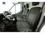 Ford E-Transit L3H3 68 kWh | Snelladen | SOH 96% | Clima | Camera | 3 Zits | Carplay | Cruise | Navi | Parkeersens.