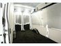 Ford E-Transit L3H3 68 kWh | Snelladen | SOH 96% | Clima | Camera | 3 Zits | Carplay | Cruise | Navi | Parkeersens.
