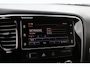 Mitsubishi Outlander 2.0 PHEV Premium / Trekhaak / Camera / Leder&Alcantara / Keyless / 18'' / Stoel+Stuurverwarming / DAB / Cruise Control