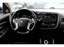 Mitsubishi Outlander 2.0 PHEV Premium / Trekhaak / Camera / Leder&Alcantara / Keyless / 18'' / Stoel+Stuurverwarming / DAB / Cruise Control