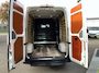 Volkswagen Crafter 35 2.0 TDI L3H2 Automaat Airco Cruise Camera Opstap 3 Zits Navi Euro 6 Schade aan Dorpel L