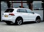 Volkswagen Tiguan 2.0 TSI 4Motion Highline R | R-Line | Navigatie | Lederen Bekleding | Panoramadak | Stoelverwarming | 360 Camera | Memory | 19'' Lichtmetalen Velgen |