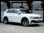 Volkswagen Tiguan 2.0 TSI 4Motion Highline R | R-Line | Navigatie | Lederen Bekleding | Panoramadak | Stoelverwarming | 360 Camera | Memory | 19'' Lichtmetalen Velgen |