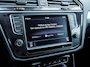 Volkswagen Tiguan 2.0 TSI 4Motion Highline R | R-Line | Navigatie | Lederen Bekleding | Panoramadak | Stoelverwarming | 360 Camera | Memory | 19'' Lichtmetalen Velgen |
